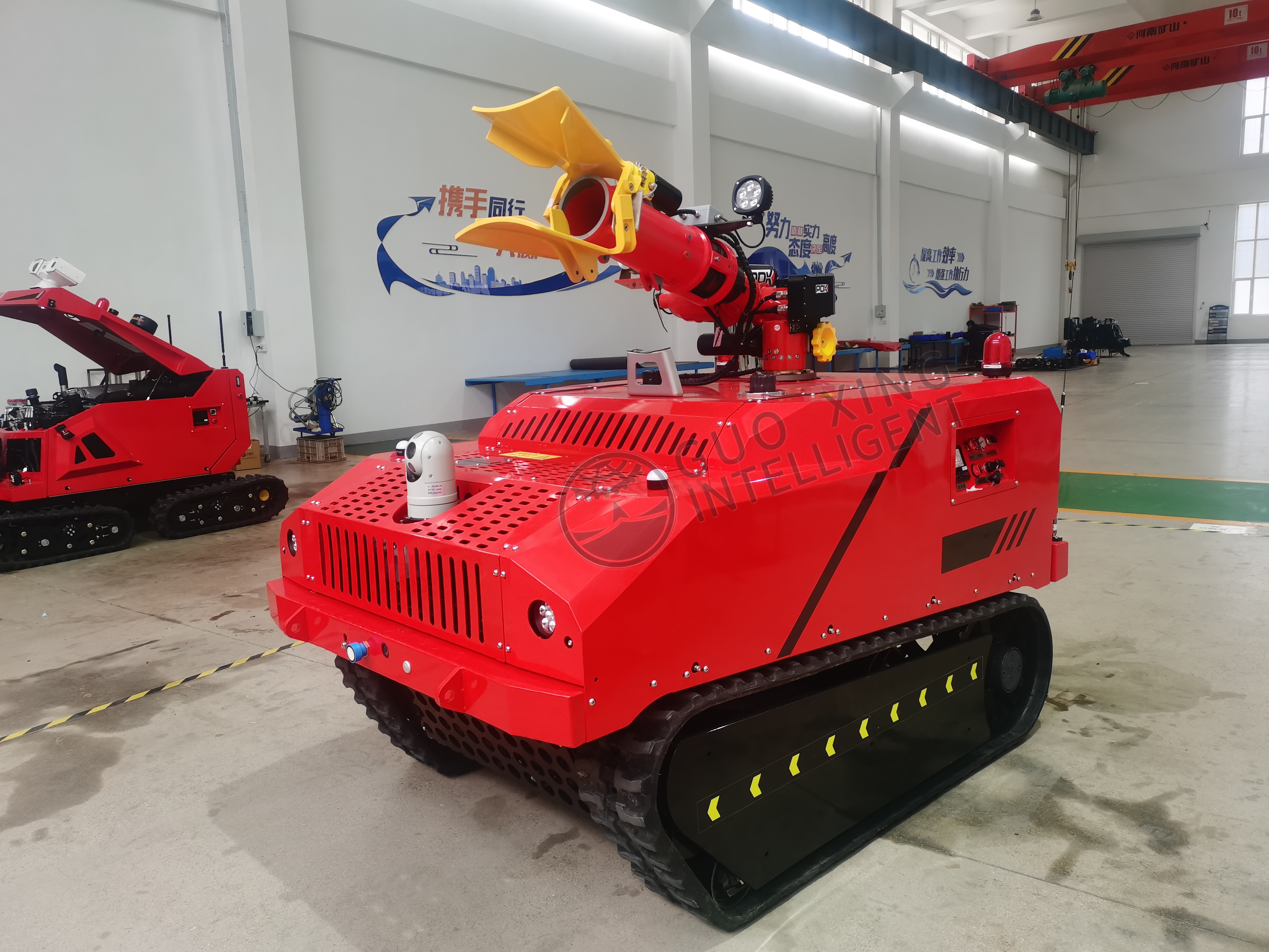 Robot diesel de lucha contra incendios