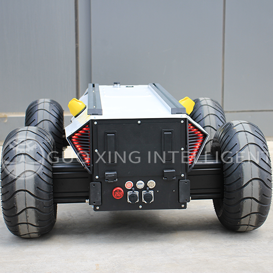 Plataforma de chasis de robot de tracción de cuatro ruedas inteligente UGV para sistema educativo ROS