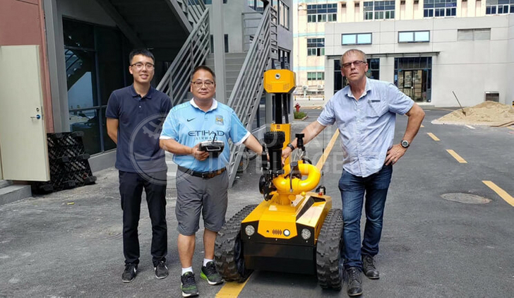 Robot de extinción de incendios para clientes extranjeros